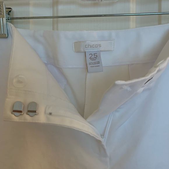 Chicos white front-zip ankle lightweight pants sz 2.5 (approx sz 14) - Picture 4 of 9
